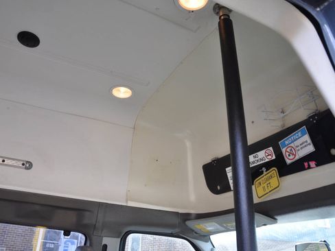 Used 2014 Ford E-350 and Econoline 350 Extended Super Duty w/ Power Group RWD image 23