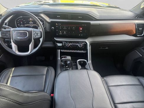 Used 2023 GMC Sierra 1500 Denali w/ Denali Reserve Package image 11