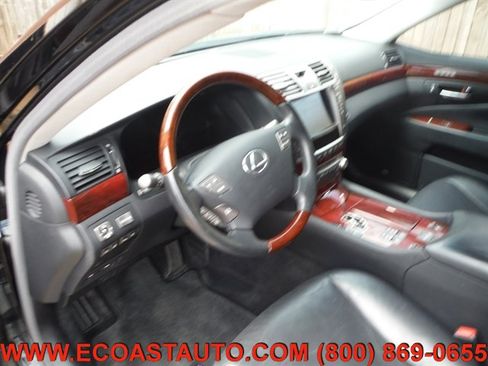 Used 2010 Lexus LS 460 AWD w/ Comfort Pkg image 9