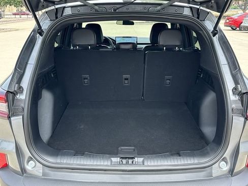 Used 2025 Ford Escape ST-Line w/ Equipment Group 301A FWD image 27