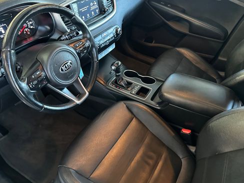 Used 2018 Kia Sorento LX image 10