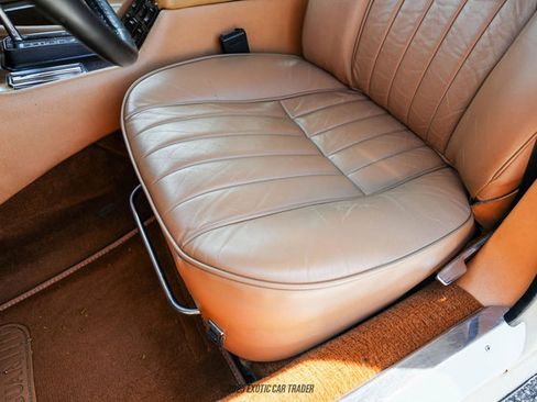 Used 1987 Jaguar XJ6 image 25