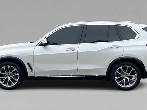 Used 2023 BMW X5 xDrive40i w/ Premium Package AWD/4WD image 5