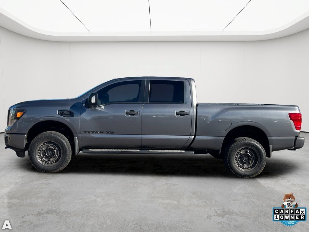 Used 2019 Nissan Titan SL w/ Midnight Edition AWD/4WD image 3