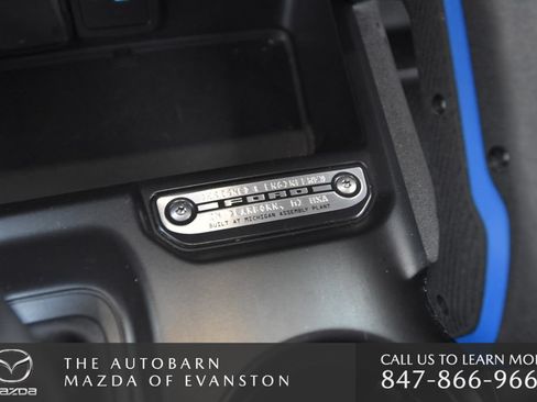 Used 2024 Ford Bronco Black Diamond AWD/4WD image 35