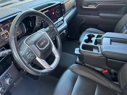 Used 2025 GMC Sierra 1500 SLT AWD/4WD image 9