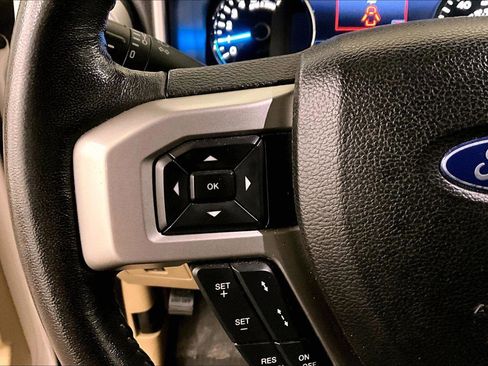 Used 2017 Ford F150 Lariat w/ Equipment Group 502A Luxury image 18