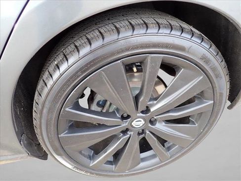 Used 2020 Nissan Altima 2.5 SR image 6