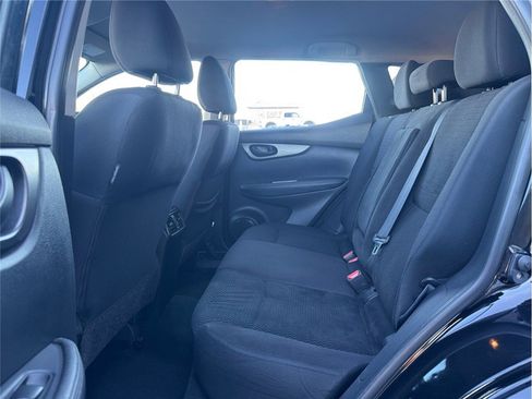 Used 2018 Nissan Rogue Sport S w/ S Appearance Package image 19