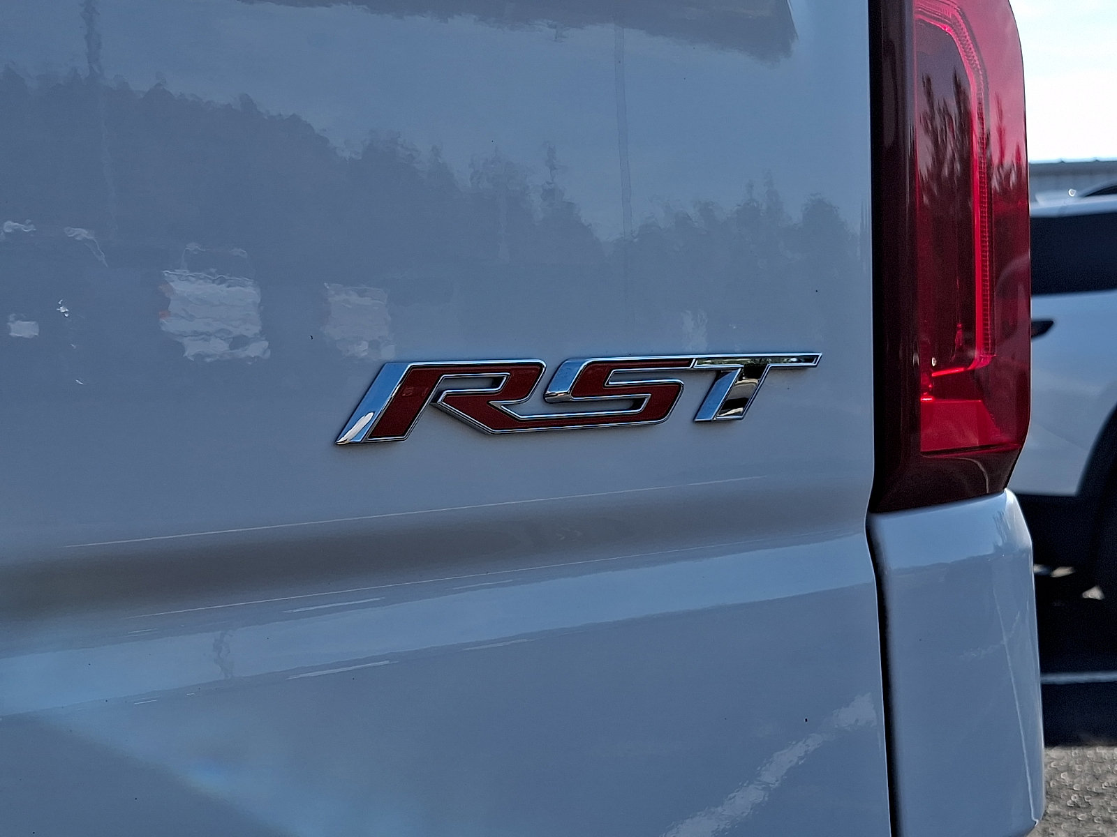 Used 2026 Chevrolet Silverado 1500 RST AWD/4WD image 30