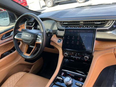 Used 2023 Jeep Grand Cherokee L Summit image 20