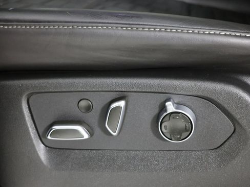 Used 2024 Cadillac Escalade V w/ LPO, ONYX Package AWD/4WD image 25