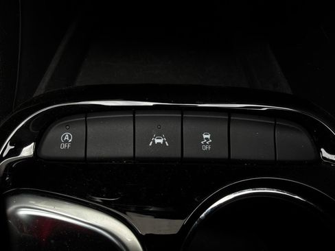 Used 2025 Buick Encore GX Preferred FWD image 23