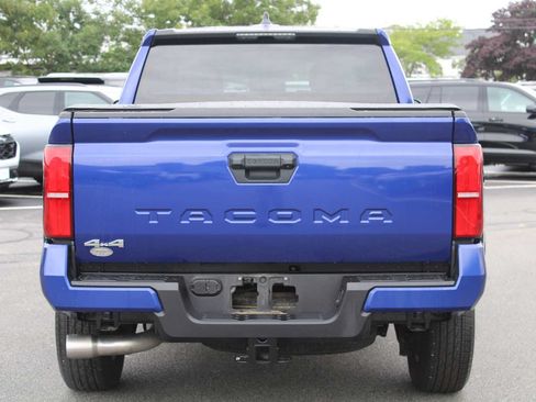 Used 2025 Toyota Tacoma SR5 AWD/4WD image 6