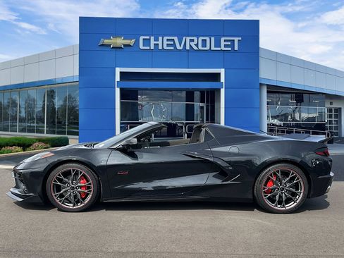 Certified 2023 Chevrolet Corvette Stingray Premium Conv RWD image 2