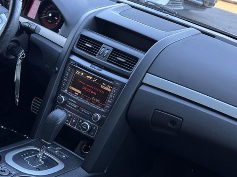 Used 2009 Pontiac G8 GT w/ Premium Package image 23