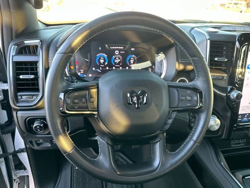 Used 2024 RAM 1500 Limited image 14