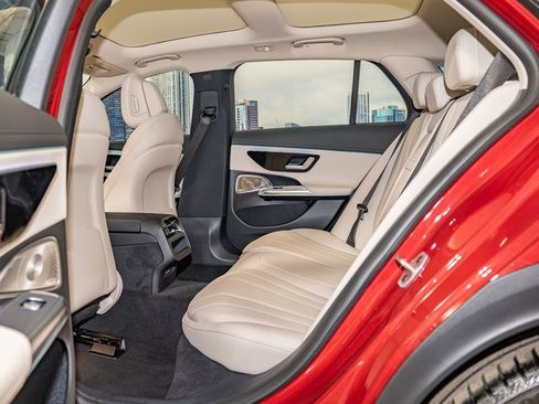 Certified 2025 Mercedes-Benz E 450 4MATIC All-Terrain Wagon image 22