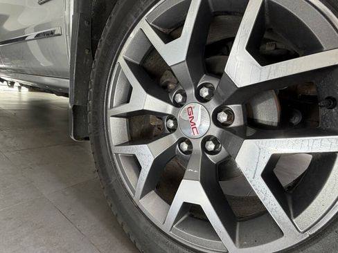 Used 2014 GMC Sierra 1500 SLE w/ All-Terrain Package AWD/4WD image 7