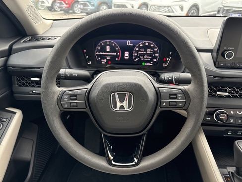Used 2025 Honda Accord SE image 21