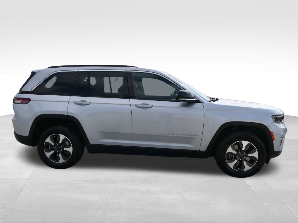 Certified 2024 Jeep Grand Cherokee Limited 4xe AWD/4WD image 2