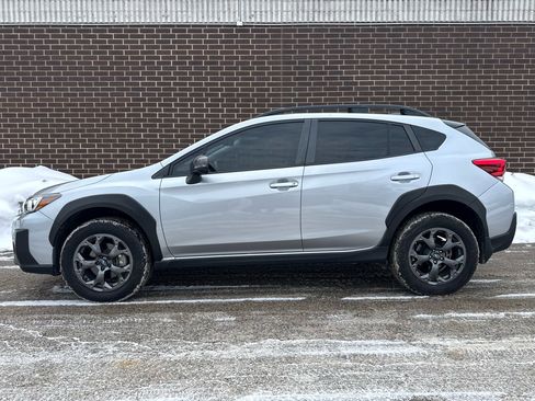 Used 2021 Subaru Crosstrek 2.5i Sport w/ Moonroof Package image 2