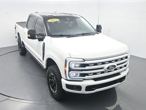 Used 2025 Ford F250 Lariat w/ Tremor Off-Road Package AWD/4WD image 46
