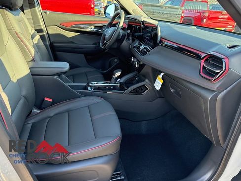 New 2026 Chevrolet TrailBlazer RS w/ Convenience Package image 11