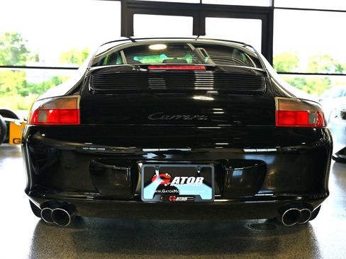 Used 2003 Porsche 911 Carrera RWD image 8