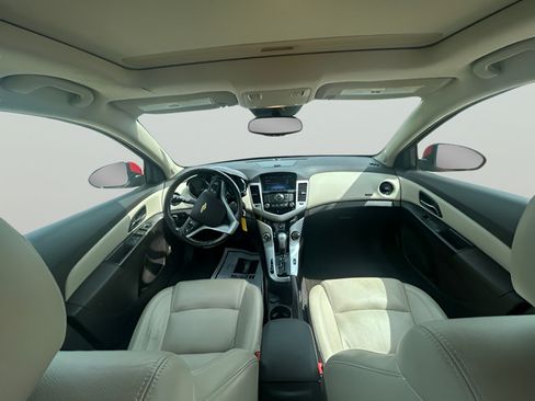 Used 2014 Chevrolet Cruze LT w/ RS Package FWD image 10