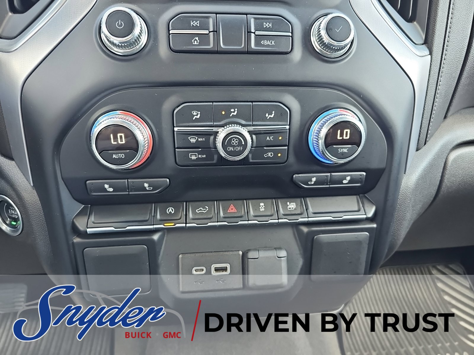 Used 2019 GMC Sierra 1500 SLE w/ SLE Value Package AWD/4WD image 20