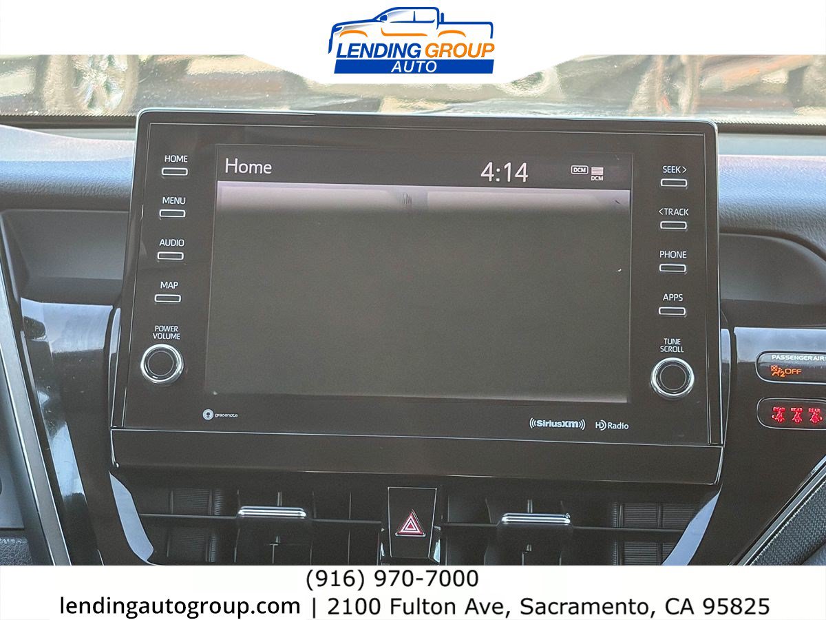 Used 2024 Toyota Camry XSE FWD image 13