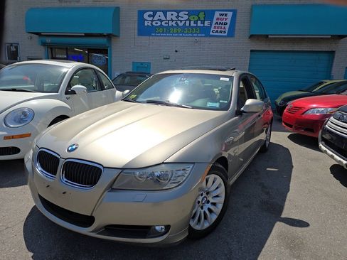 Used 2009 BMW 328i xDrive Sedan AWD/4WD image 2