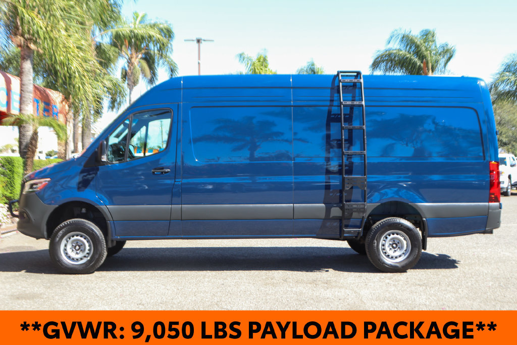 Used 2025 Mercedes-Benz Sprinter 2500 image 5