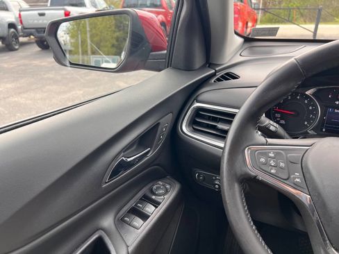 Used 2020 Chevrolet Equinox LT AWD/4WD image 17