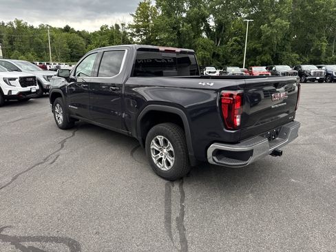 New 2025 GMC Sierra 1500 SLE w/ Preferred Package image 3