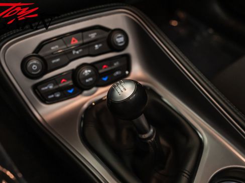 Used 2023 Dodge Challenger R/T w/ Blacktop Package image 37