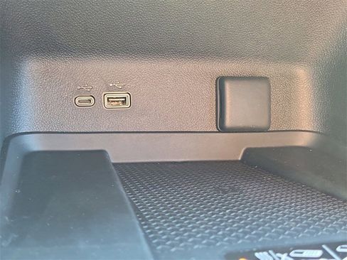 New 2026 Chevrolet Traverse RS w/ LPO, Floor Liner Package image 11