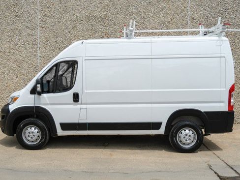 Used 2023 RAM ProMaster 2500 FWD image 12