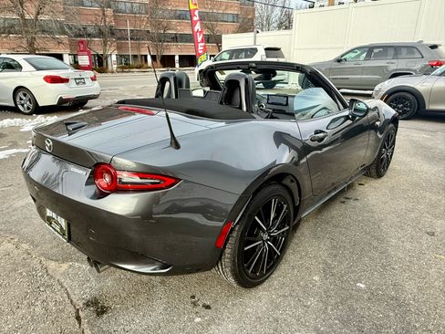 Used 2025 MAZDA MX-5 Miata Grand Touring image 6