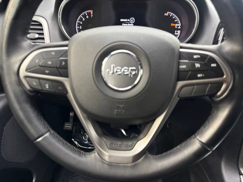 Used 2022 Jeep Grand Cherokee Laredo E AWD/4WD image 58