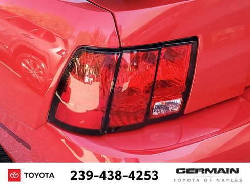 Used 2003 Ford Mustang Convertible image 15