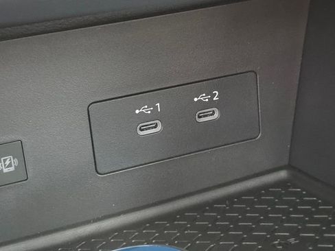 New 2026 Nissan Pathfinder Platinum image 32