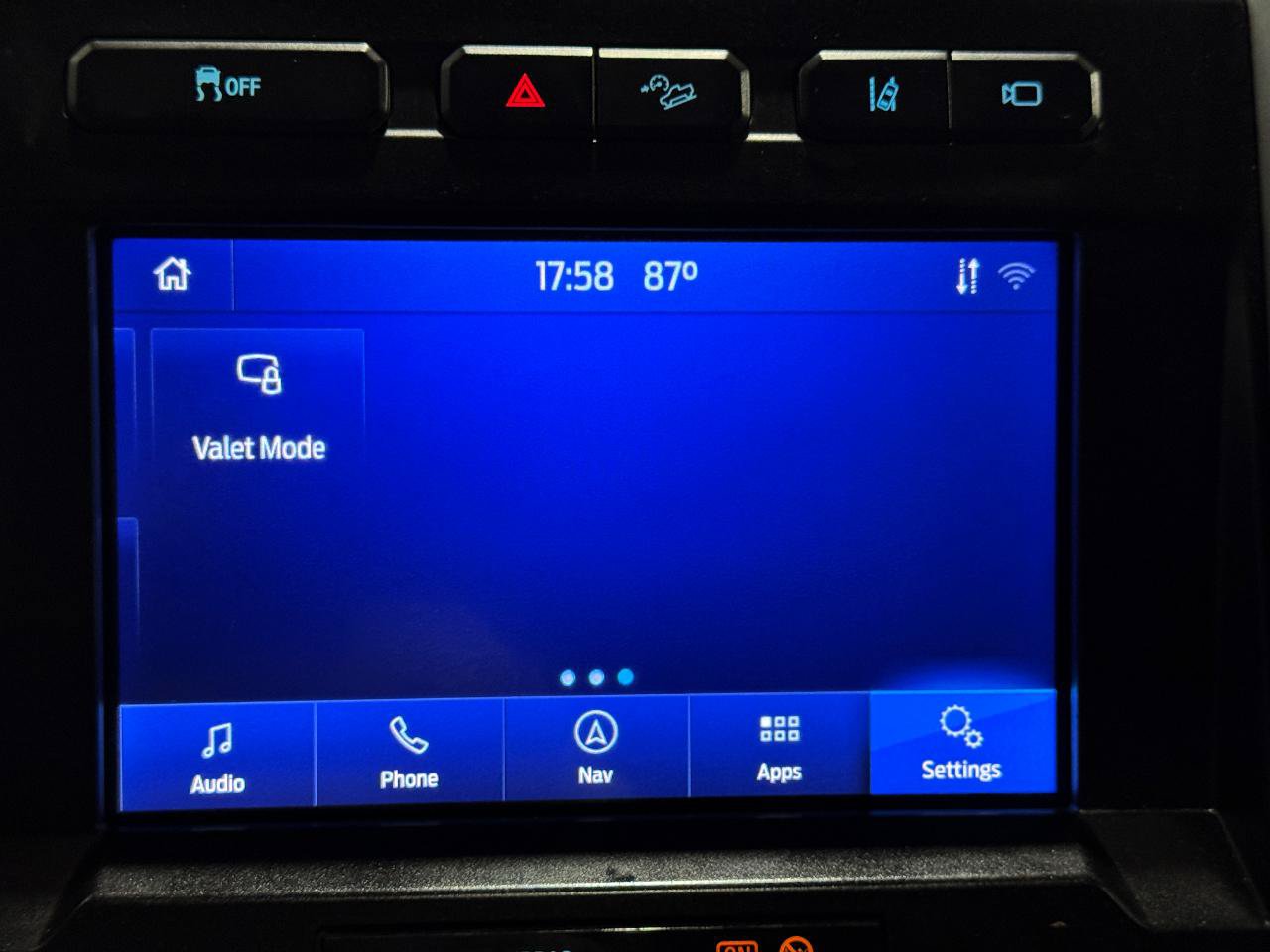 Used 2022 Ford F250 XLT w/ XLT Premium Package AWD/4WD image 42