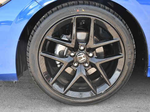 Used 2024 Honda Civic Sport image 12