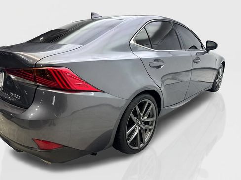 Used 2018 Lexus IS 300 F Sport w/ F Sport Package RWD image 13