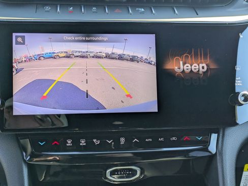 New 2026 Jeep Grand Cherokee Altitude image 19