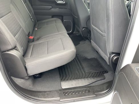 Used 2023 Chevrolet Silverado 1500 LT image 20