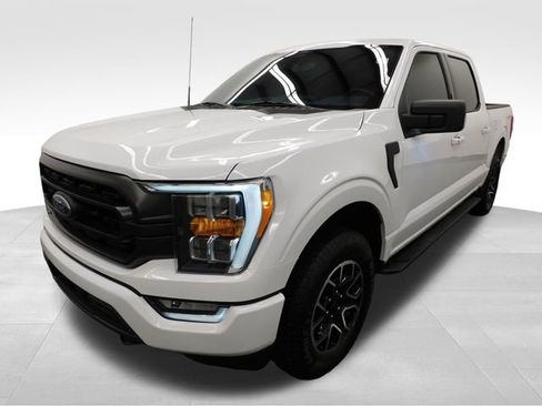 Used 2022 Ford F150 XLT w/ Equipment Group 302A High image 5