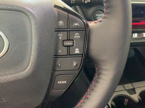 Certified 2026 Toyota Prius Plug-In Hybrid FWD image 18